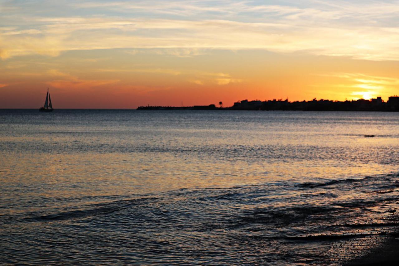 On The Beach Ierapetra  Exterior photo